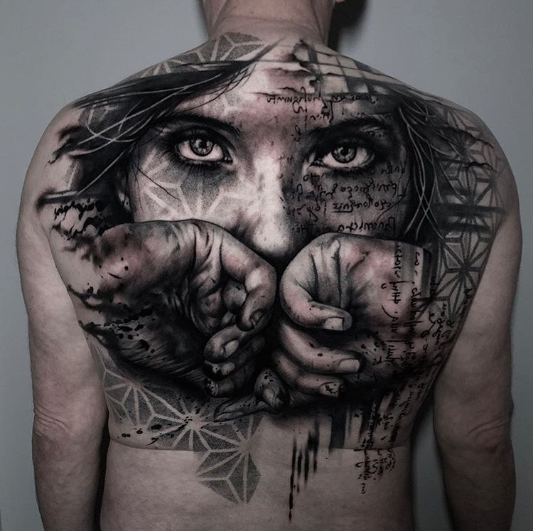 tattoodotcom's tweet photo. Outstanding work by Rich Harris 
#inkoftheday #blackandgrey #blackandgreytattoo #geometrictattoo #portrait #portraittattoo #tattoo #tattoos #tattoodotcom https://t.co/1HrM1K7agt