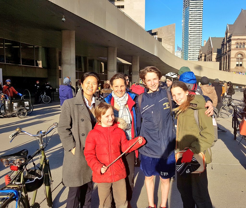 kristynwongtam's tweet image. Nice to see @SarahC2018 and her amazing kids at today's die-in. Thank you @FFSafeStreets @CycleToronto and many others for bringing your passionate advocacy to City Hall (once again). City Council will debate #TransformYonge tomorrow at 9:30 am. Please join us. #VisionZero