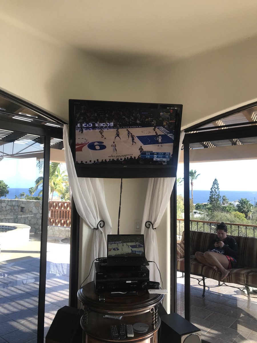 Davewars_dreads's tweet photo. Cabo San Lucas #nbcsphily @NBCSPhilly https://t.co/qCQH0LGMqu