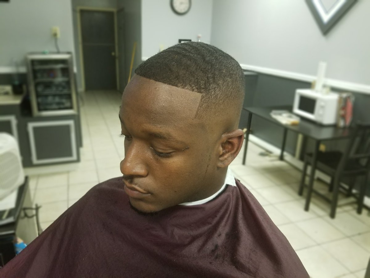 J2Barber's tweet photo. https://t.co/vJff8VYBaD https://t.co/k7Jn8FlP1c