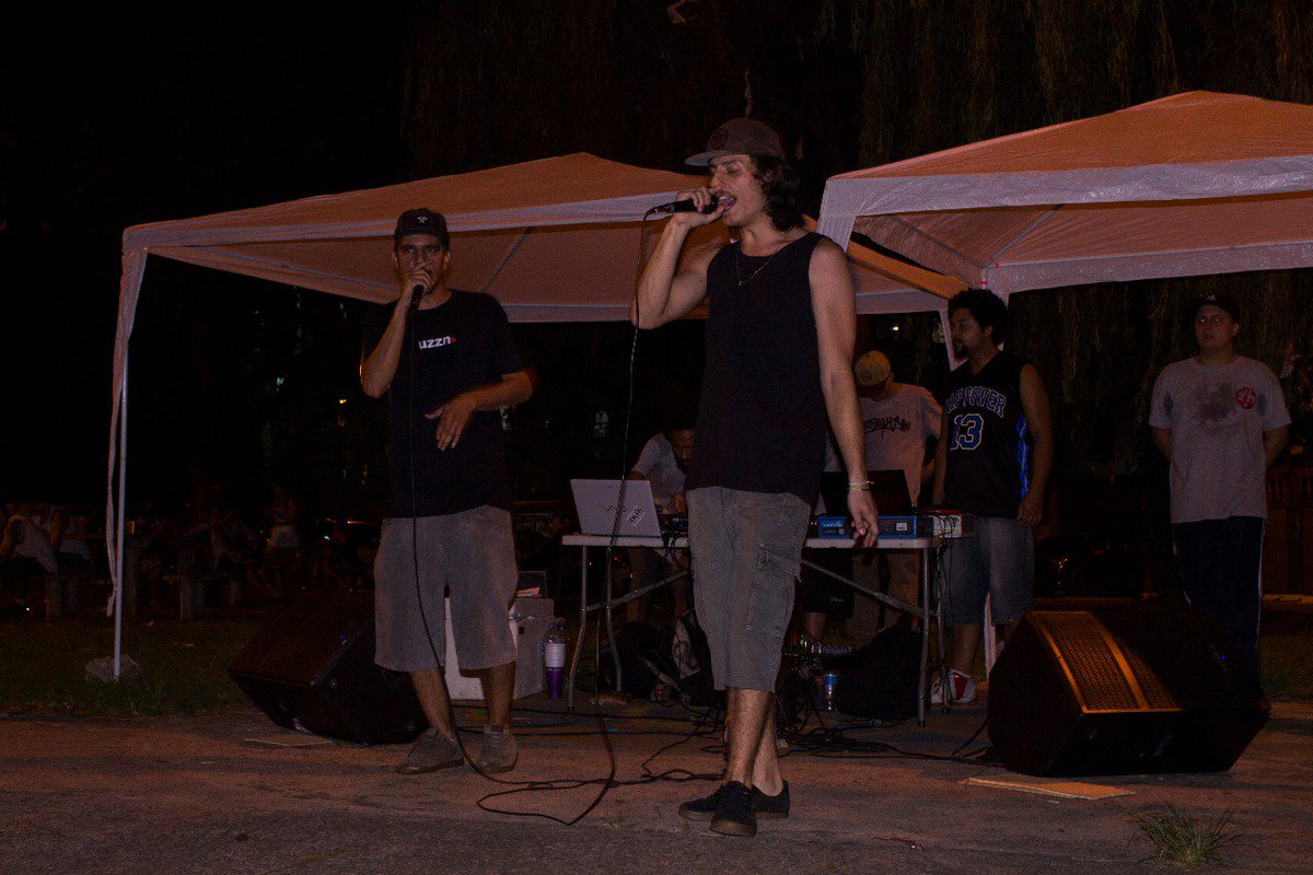 naacaorap's tweet photo. Registro da apresentação de ontem no Rap de Rua que aconteceu no Centro Independente de Cultura Alternativa e Social, Jardim Julieta https://t.co/HiLQxTEqTx