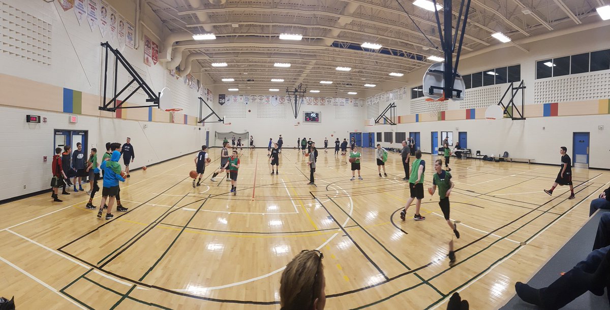 Lauraskinnerwhi's tweet image. Hangin out at the gym for a game night with a mixed team of grd 7,8 & 9's Pythons Basketball @SPJH_PE
#Pythonfun #Pythonspirit😃😃👊
🏀🏃