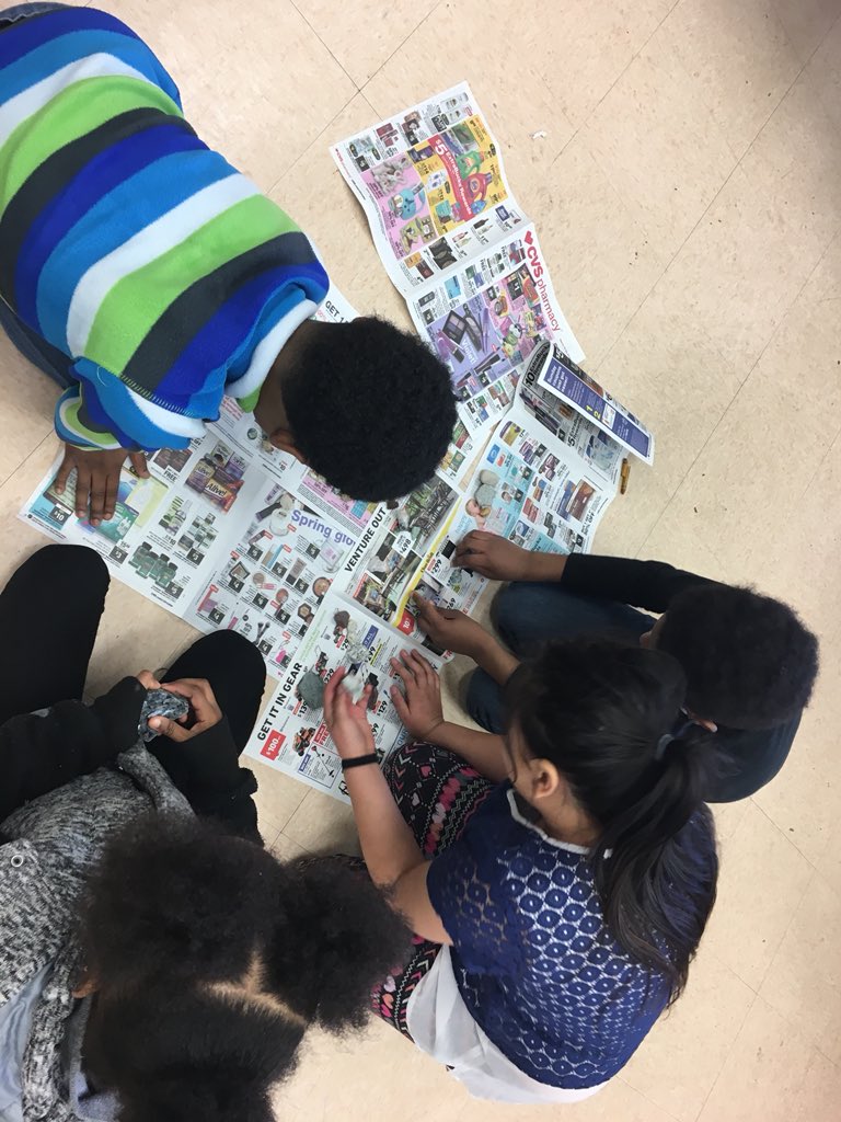 room17Day's tweet photo. Exploring and sorting rocks in room 17 today!! #10Kin2018 #WeDoScienceWell https://t.co/1Db7bhrzk1