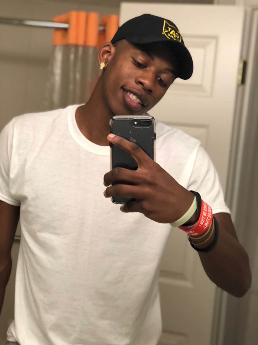 Jacquez3Stoud's tweet photo. Look wat god did 🙏🏽😁 https://t.co/QAeWW88Pgj