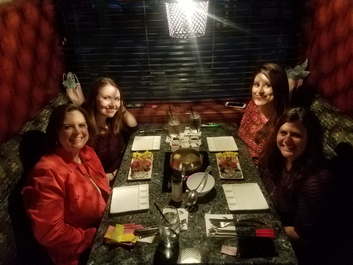 Enon_Elementary's tweet photo. Can we get a SHOUT OUT to our fifth grade team? Tonight they met for dinner to collaborate and celebrate the success of each student in fifth grade. #TEAM5ROCKS #SUCCESS #AWESOME https://t.co/DvYL8ZgfPl