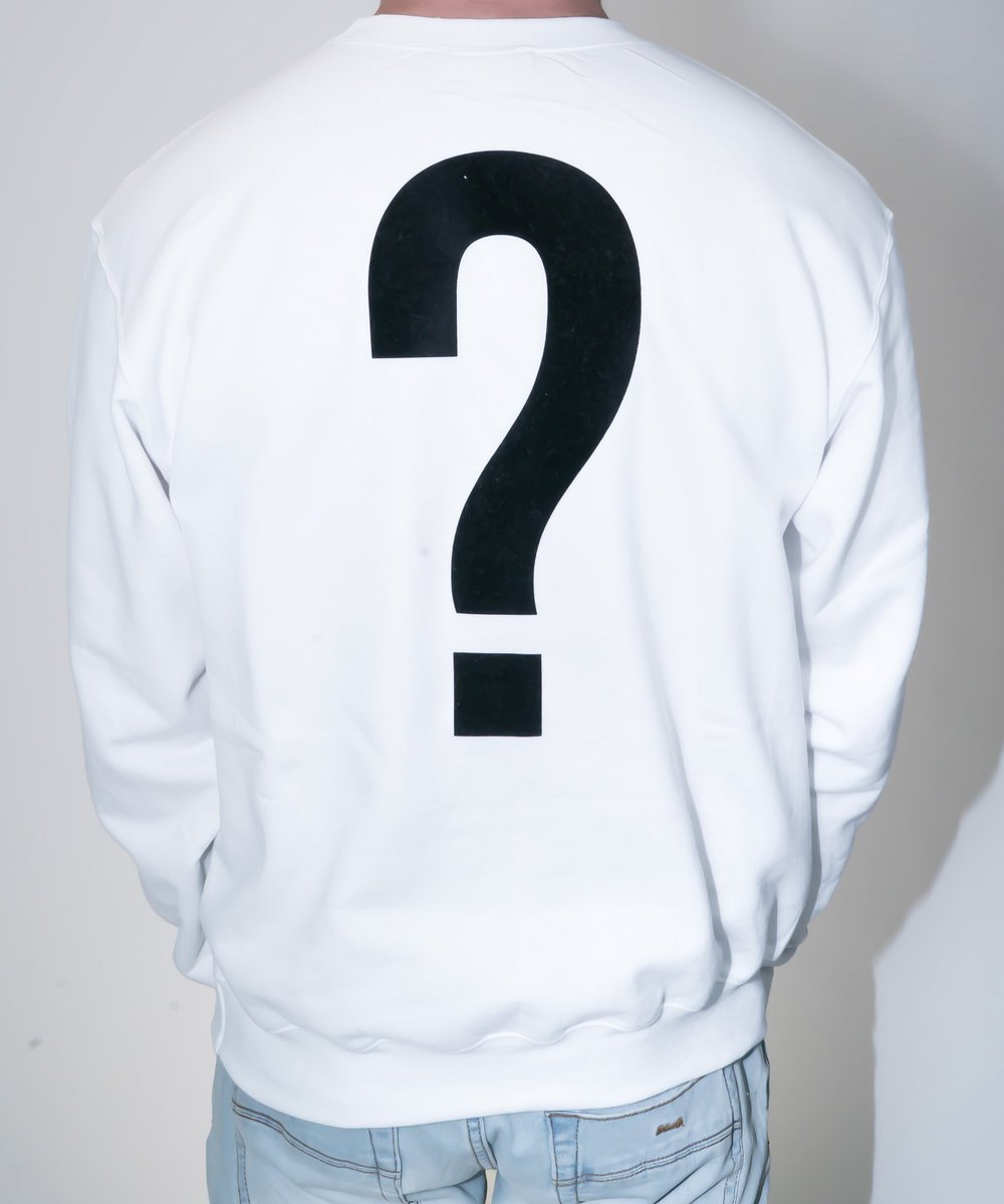 WhoIsBlankTho's tweet photo. RT for a chance to win YOUR CHOICE of a Blank x Champion Crewneck Sweatshirt
ENDS: Friday, March 30th https://t.co/qJKBvmW0ES
