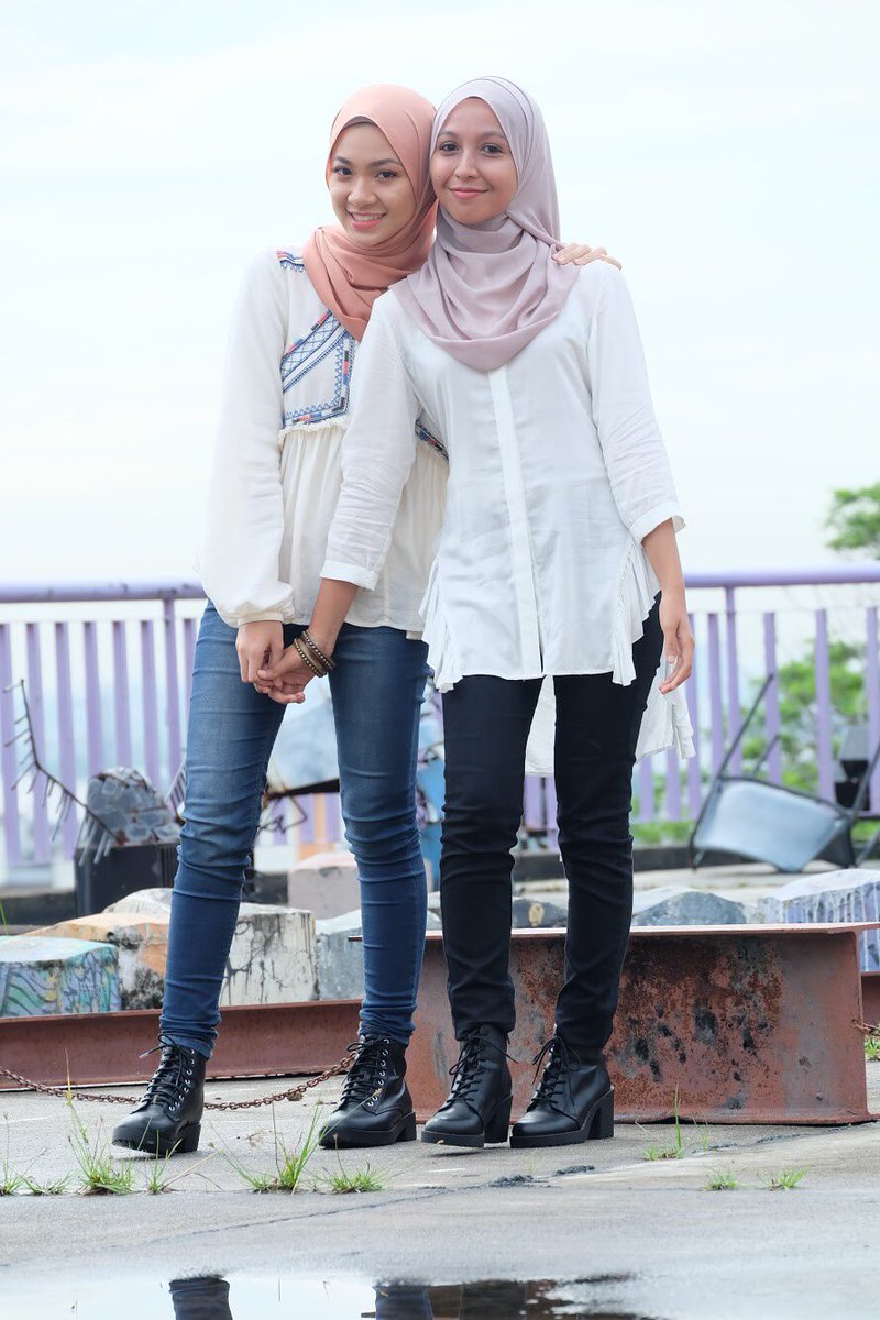 nik_aisa's tweet image. ⚜SKINNY STRETCH JEANS RESTOCK
---------------------
•1 Helai RM45
•2 Helai RM90
•3 Helai RM135 + FREE POSTAGE!! 🚚
---------------------
Our JEANS 👖:
•UNISEX
•PREMIUM QUALITY
•Variety of Colors
•Suitable for daily uses

Ws📲0142909735
.
#sundaystuff #sundaystuffjeans