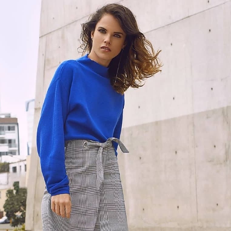 #lasmujeressomos lo que queramos ser. Que no nos defina nadie, que nuestra voz sea la que más escuchemos 🚺💪🏼 #HMFallFashion #HM #HMPeru <a href="/hm/">H&M</a>