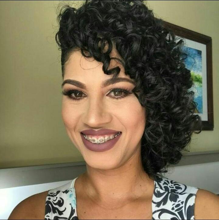 Você é obra de Deus, ele tem planos para sua vida...Se entregue a Ele.