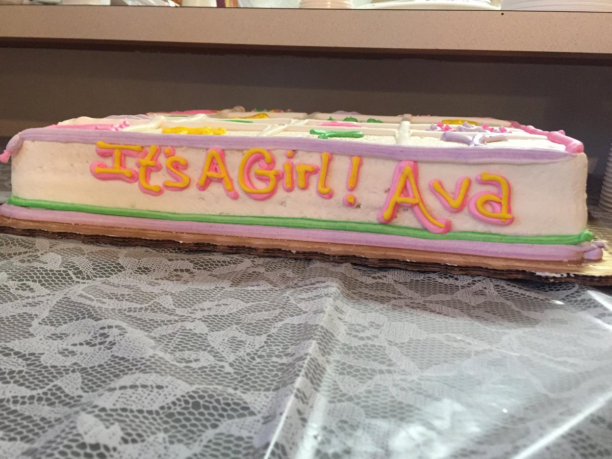 qudell123's tweet photo. Hello my beautiful tweeters my daughter is about to pop had her baby shower yesterday!!! https://t.co/2Fs5Fl99hg