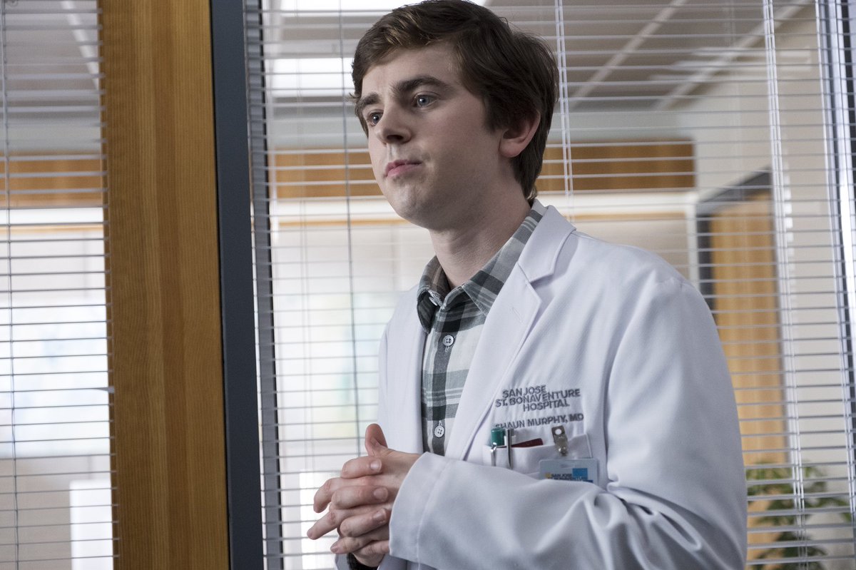 GoodDoctorABC's tweet image. The emotional season finale of #TheGoodDoctor starts now. 

Please retweet if you’re watching.