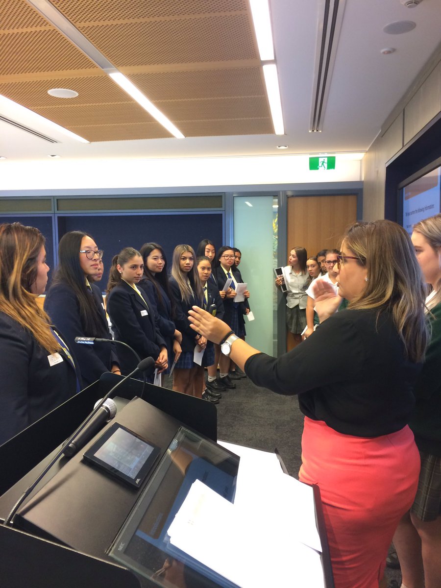 Yen Nguyen tweet media