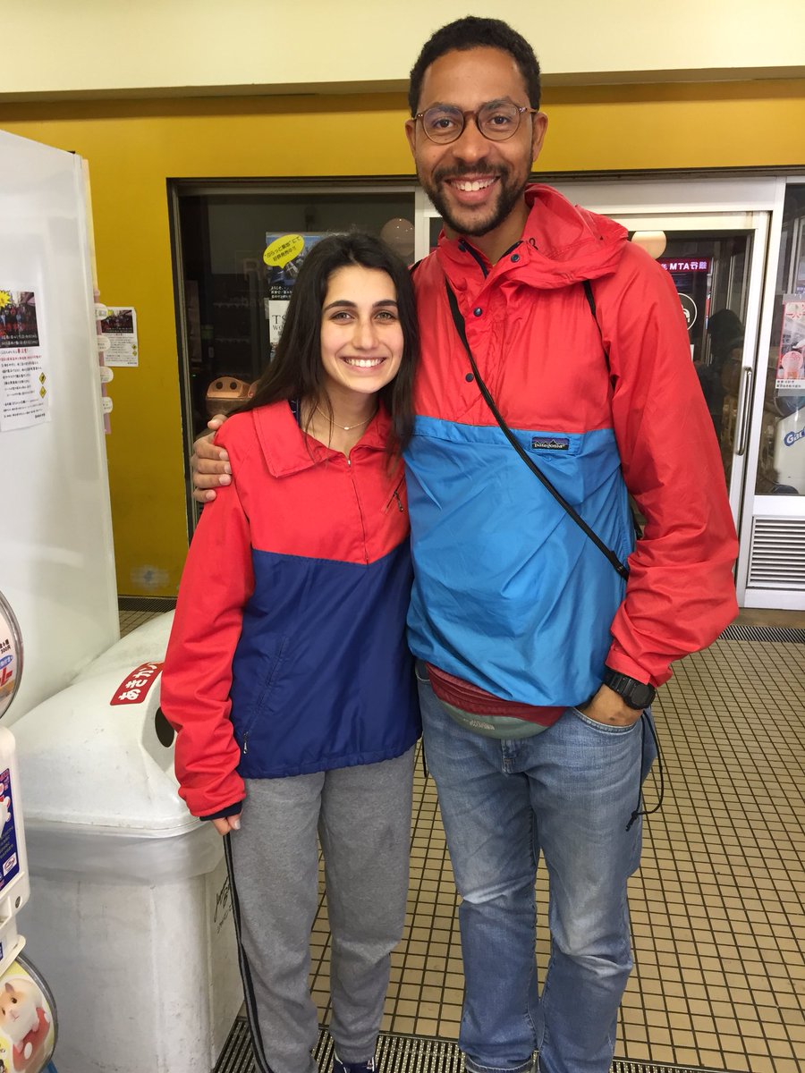 I LOVE MARIO ❤️💙❤️💙❤️💙❤️ #twinning #bffs