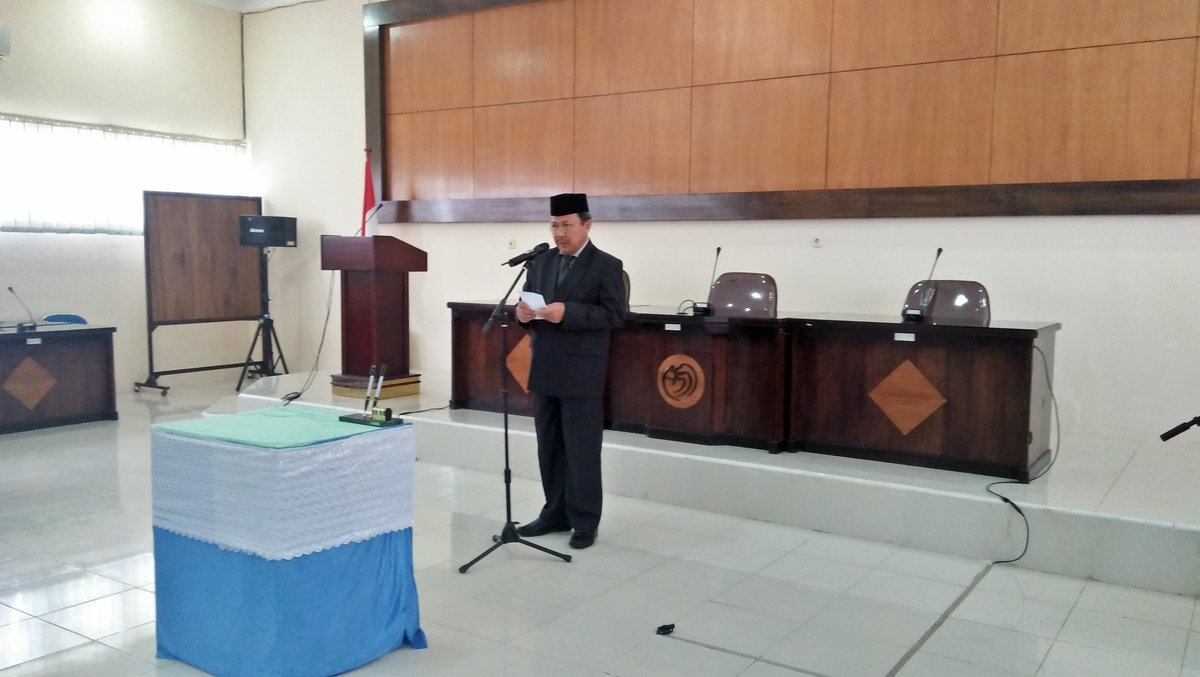 bppsdm_brpbappp's tweet photo. Selamat dan semoga Berkah

Maros_Acara pelantikan dan Pengankatan oleh Sekretaris Badan BRSDMKP Dr. Maman Hermawan. Jabatan Pengawas  Setara Eselon IV  dan Jabatan Struktural Eselon V Lingkup UPT BRSDMKP
#RisetdanSDMKP 
@brsdm_kp https://t.co/HrDBB0zOyD