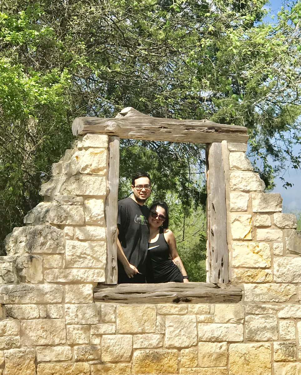 Ag_gtrz's tweet photo. I know a man, he puts the color inside of my world🌎💕 #boyfriend #tall #handsome #mycorazon #texas https://t.co/n7HlxH8Alw