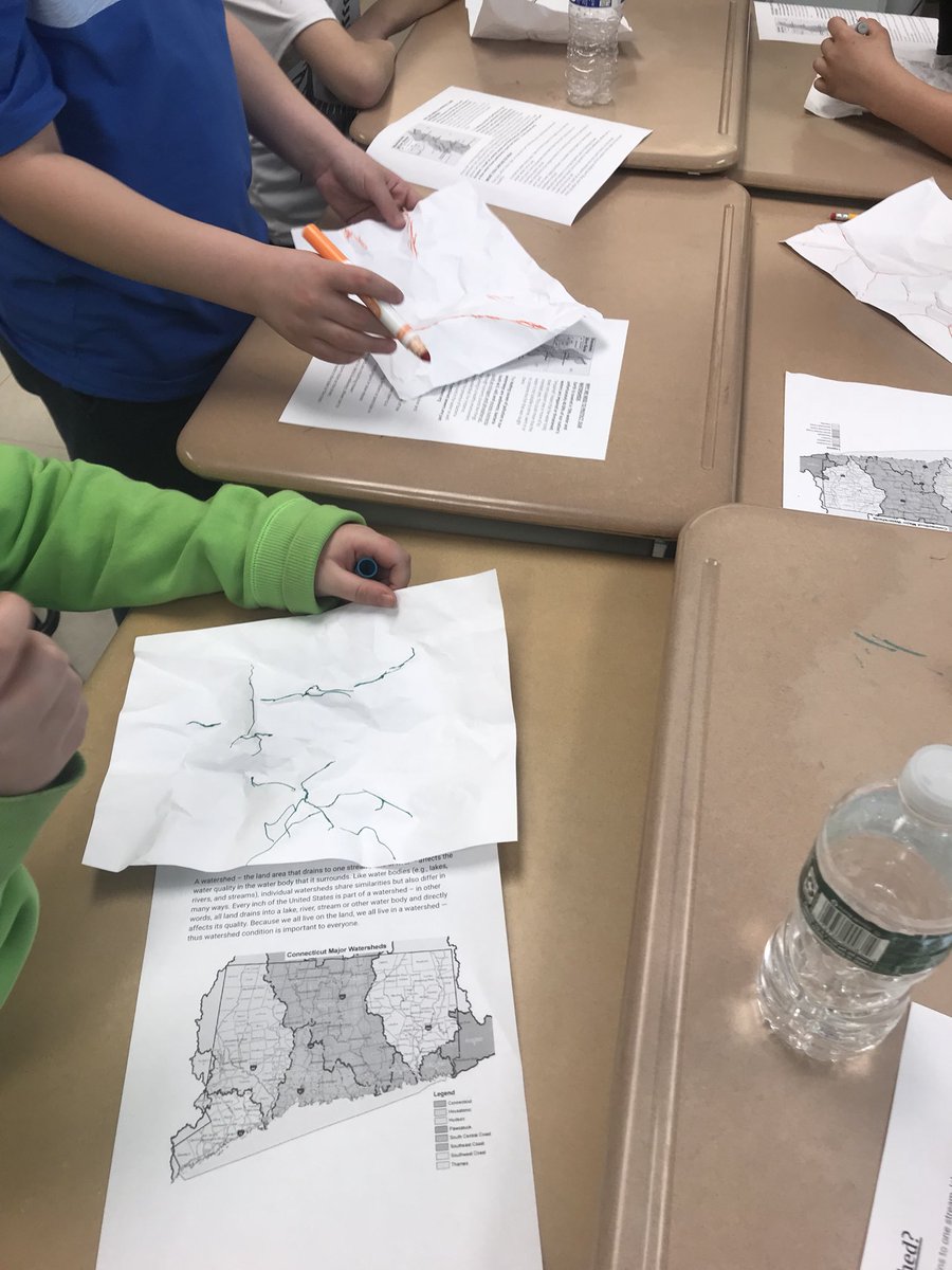 SNISEcologyClub's tweet photo. Illustrating how water moves from higher elevations to gather in rivers and lakes. https://t.co/9agwiEwCLB