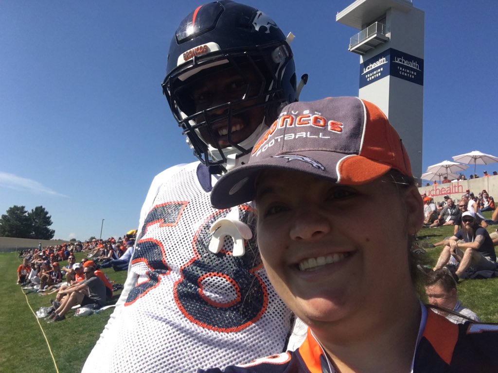  happy birthday Von Miller!! Hope you had a great day! 