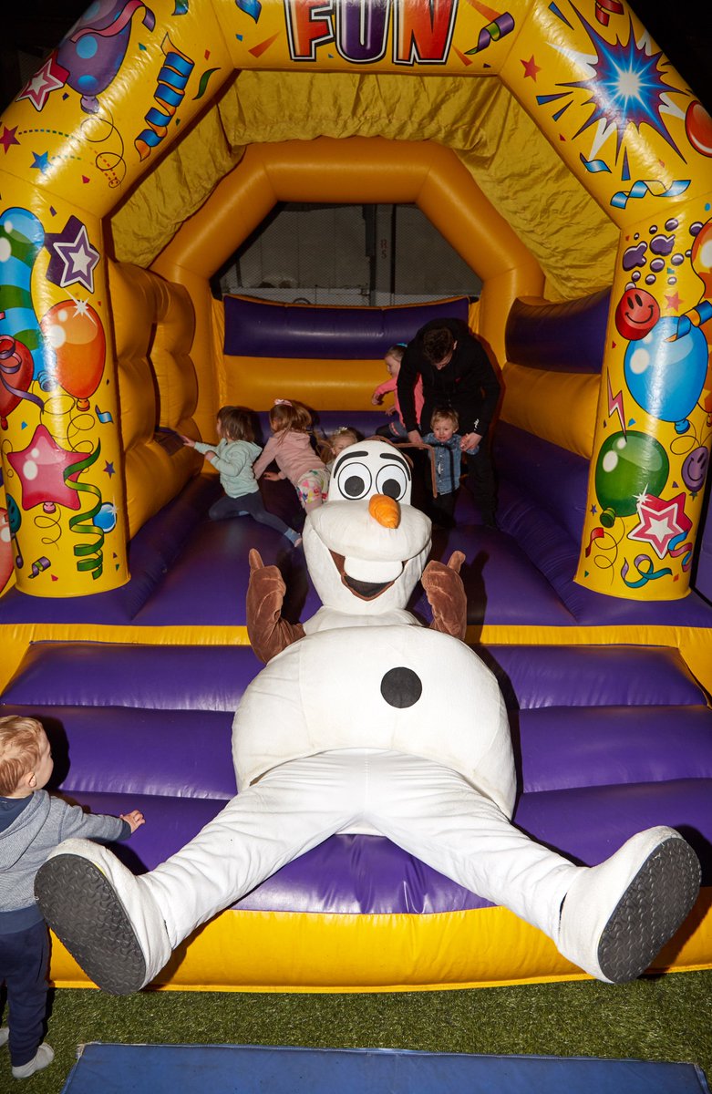 Olaf gives a thumbs up because he knows that #Yorkshire's largest inflatable play event is only 4 days away!! #InflatableApe