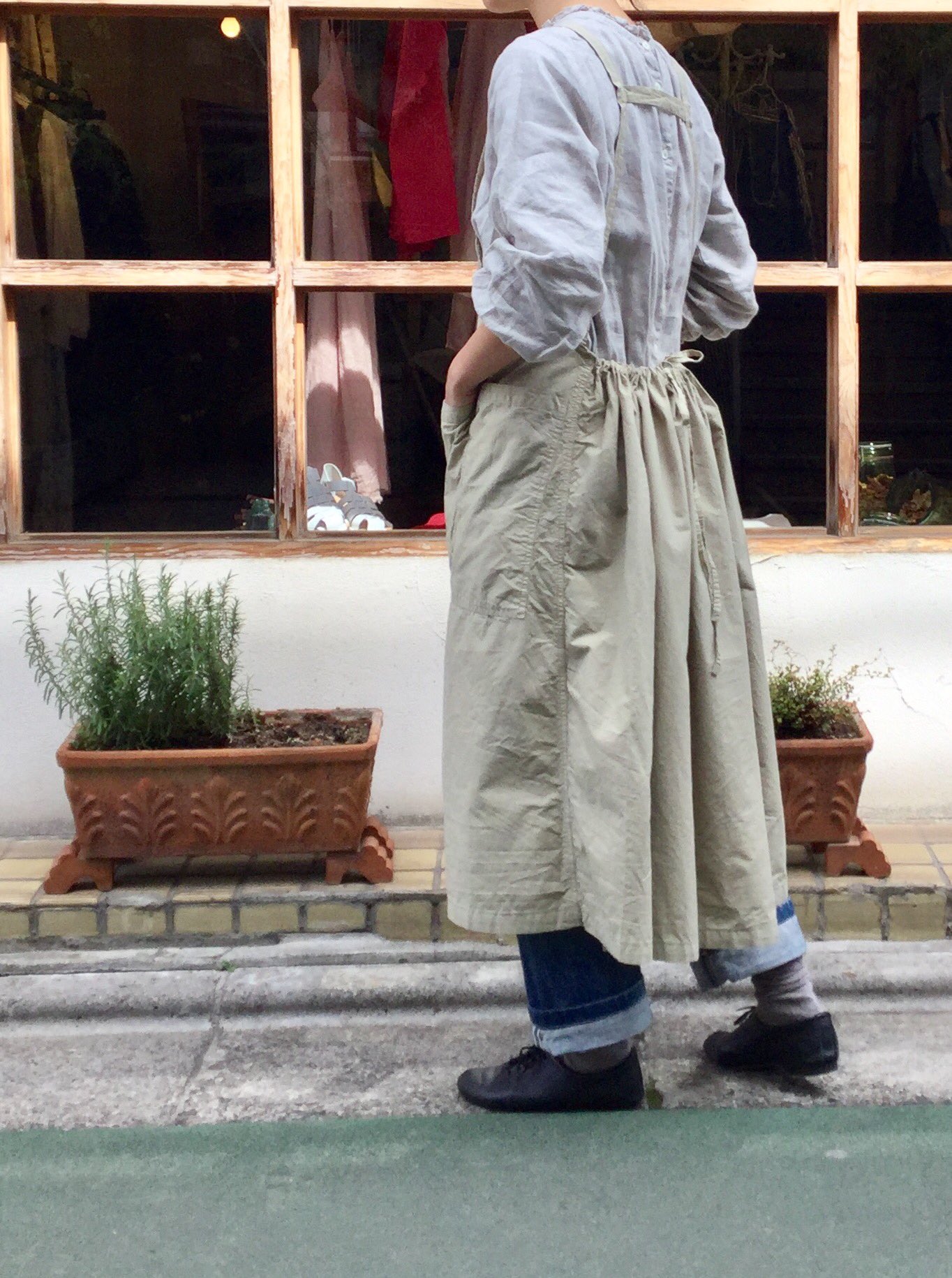 yarmo ヤーモ ビブエプロンドレス nest robe ネストローブ 緑
