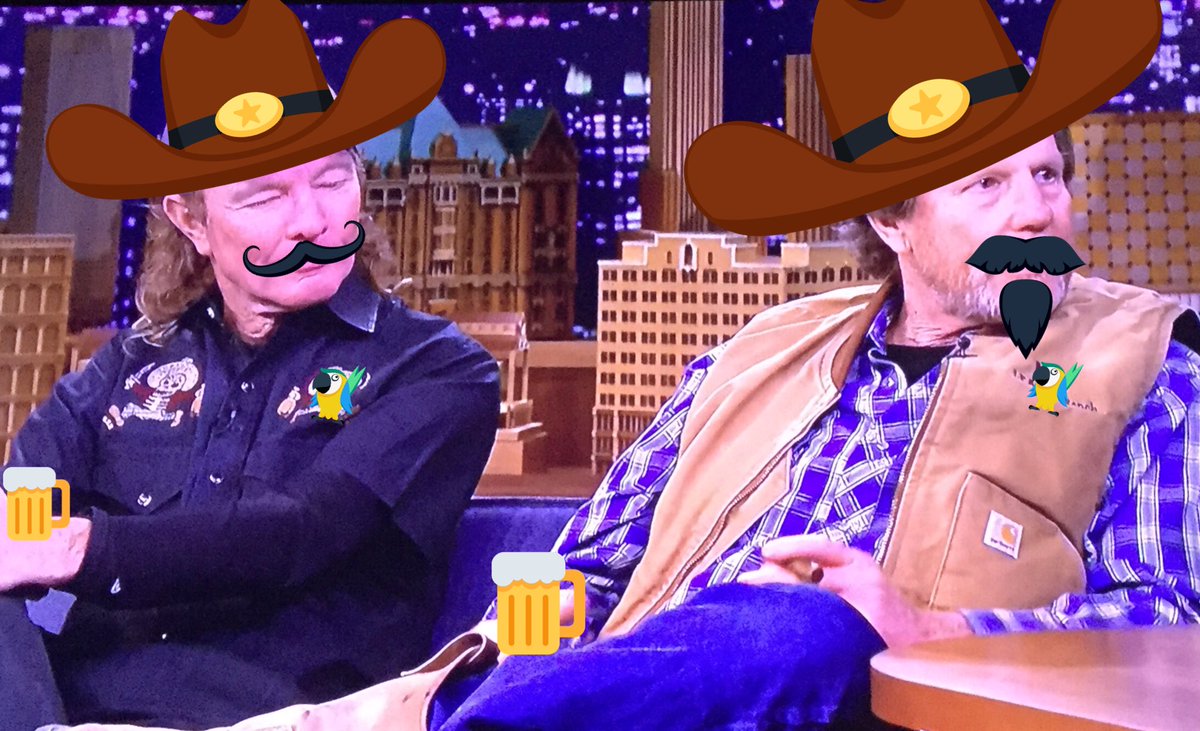 krissykrissyk11's tweet image. @TheRealRoosterM wow wow look who’s on BullWinkle and rocky aha ha ha 🤪👏🤪👏👈👇✌🏽👊👍