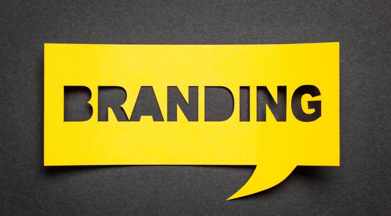 Gobalo20's tweet photo. “El #branding es un enfoque, no un producto.” @lauragllamas ¡Nuevo post en el blog! 🔝 https://t.co/2AOHyIfjMz https://t.co/6sRvuGnkGc