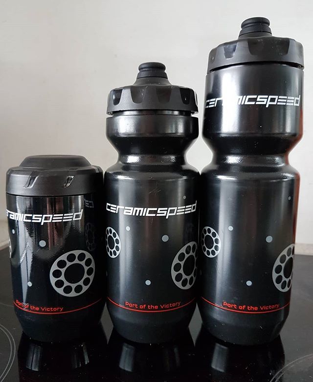AnnSophieDuyck's tweet photo. Thanks @ceramicspeed for the nice gadgets! #toolbottle #bidons https://t.co/YOE7JLxPei