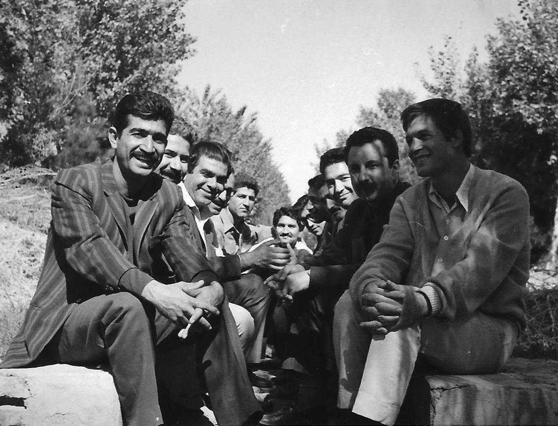 #روز_جهانی_تئاتر مبارک؛
 به آنانکه که با هنرشون تباهی دهر را پدیدار کردند و می‌کنند.
سیاوش کسرائی، #سعيدسلطانپور، صادق هاتفی، ناصر رحمانی نژاد، مهدی فتحی و پرویز صادقی که همگی در فعالیت های دهه 1340 تئاتر مترقی ایران فعالیت داشتند.