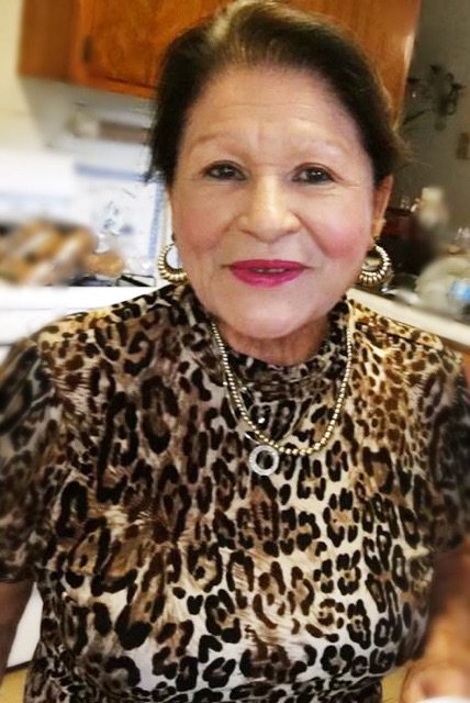 75 year old Esperanza 'Hope' Herrera has a long and difficult road ahead - her family says she is in fragile condition after she was the victim of a package explosion.  Here's how you can help: gofundme.com/esperanzahopeh…  #AustinBombings #ATX