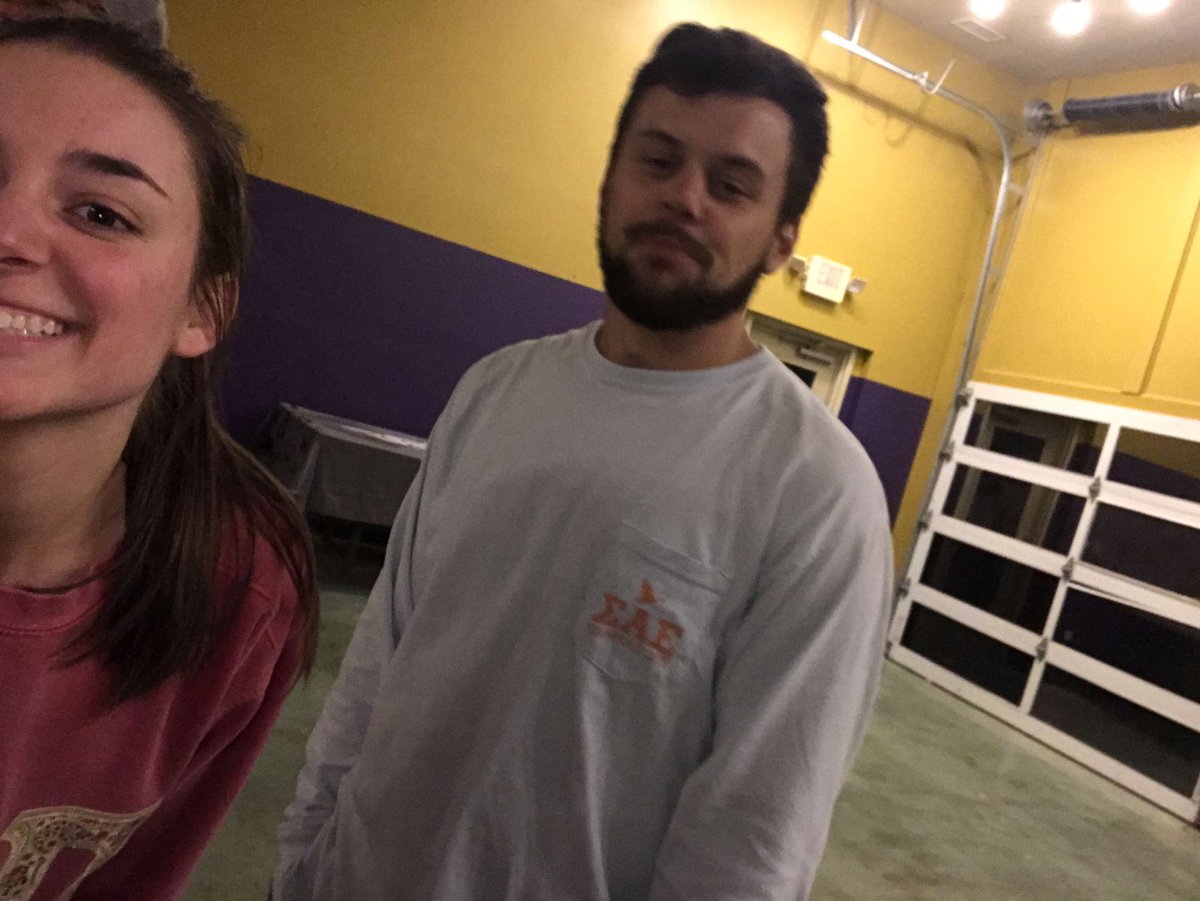 oliviapotts_'s tweet photo. #PaddyMurphyWeek @WKU_SAE @AOIIalphachi https://t.co/cq4M66o4rA