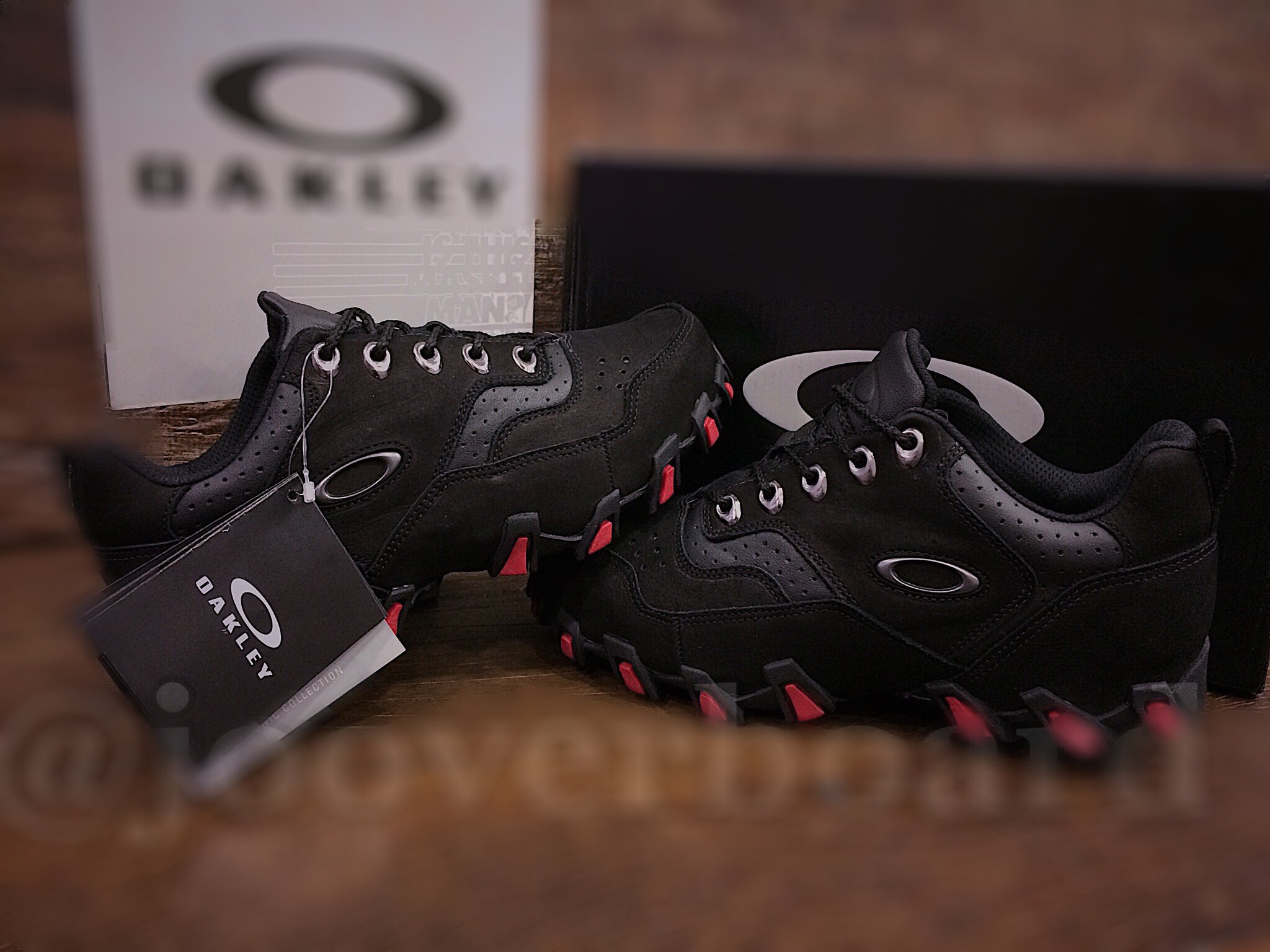 novo tenis da oakley 2018