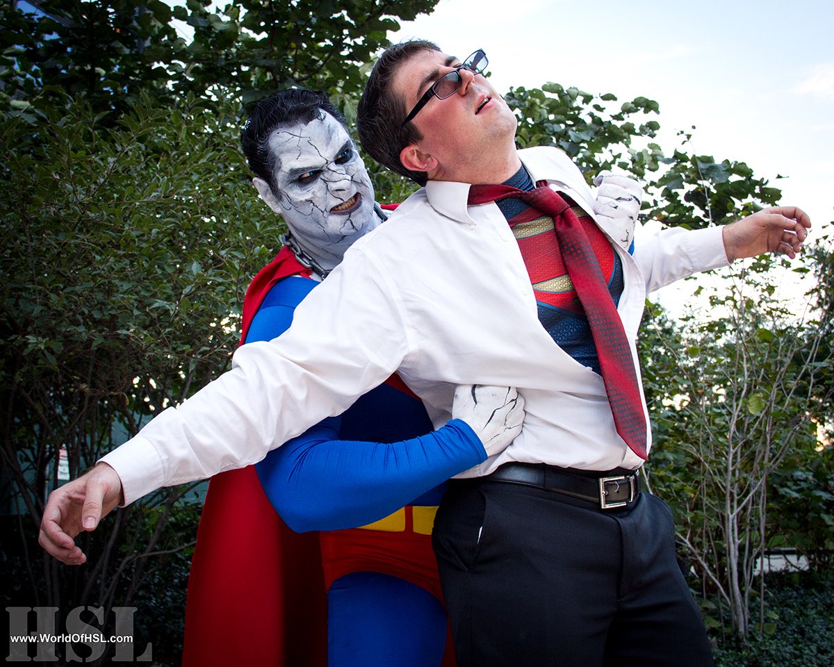 WorldOfHSL's tweet photo. During last year’s #SuperShoot I wanted to take advantage of @mikel_byrnes’s #Bizarro. When I found out @chedda127 #ClarkKent, I thought it’d be the perfect time to do a tribute to this scene from @alexrossart’s #Justice series. #superman #supermancosplay #dccomics #cosplay https://t.co/pcvvJKuIVH