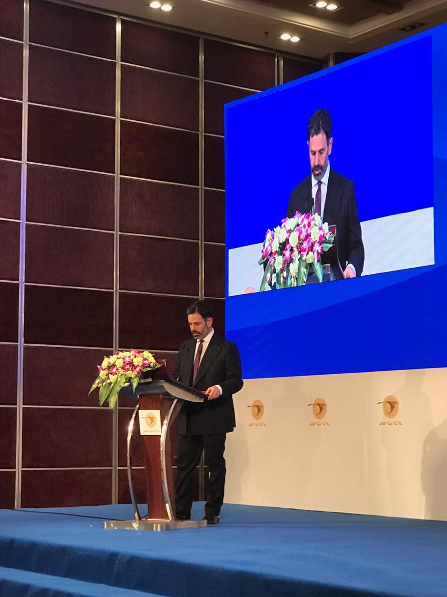 ITAPechino's tweet photo. #tradizione ed #innovazione : le due #keywords 🔑 per #Italia e #MadeInItaly 🇮🇹 Ospiti d’Onore a WCIF #Chengdu 🇨🇳, #Sichuan  settembre 2018.  #conferenza #stampa a #Pechino @ITAtradeagency @MinSviluppo @EttoreSequi @ItalyinChina @ItalyinCQ @ItalyMFA il #SistemaItalia vince 👍 https://t.co/uztPmKupnz