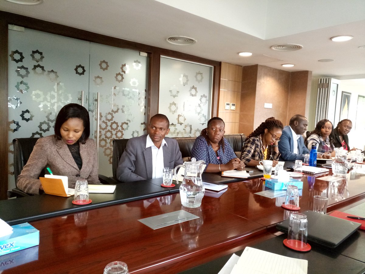 icx_kenya's tweet photo. Who are those officers who are in your organization?? Compliance officers. What are you doing to involve them?
Are they empowered? Are they part of the customer journey?
#ICXIndustryRoundTable https://t.co/O4YjLDtjJ0