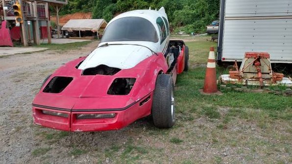 AllVetteColors's tweet photo. Spy photos taken at GM's secret hi-tech test facilities of early C4 Aero Package RPO Z55. Note thin body styling (license plate delete) with rearward positioned cockpit. GM Brass shut down the project, citing that "spirited driving" produced dangerous turbulence for tailgaters. https://t.co/wj0DmK0GW7