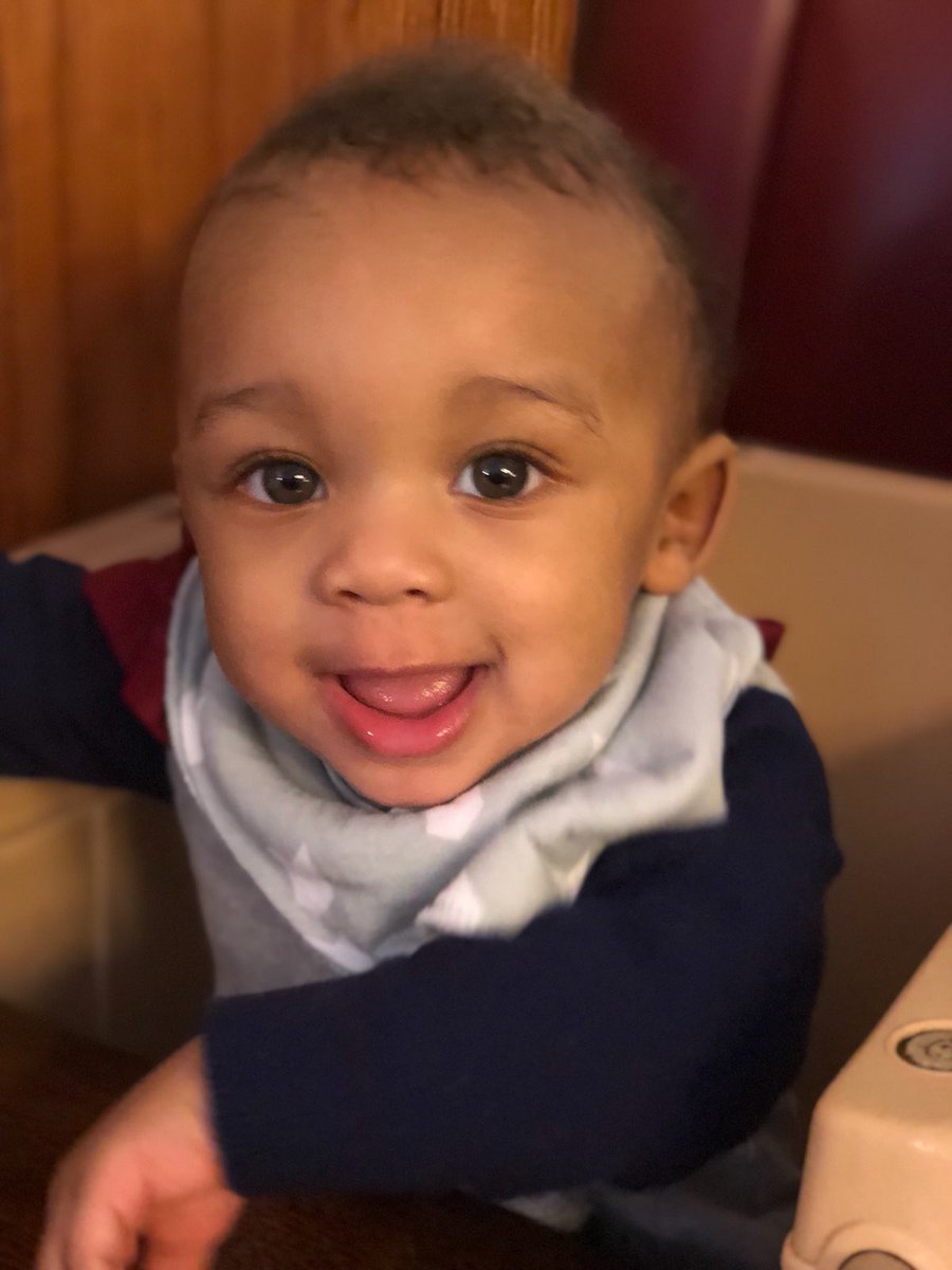 _curtiiss's tweet photo. @Do_ItLikeFields #BlackFathers I love him so much https://t.co/GfXRckr7EL
