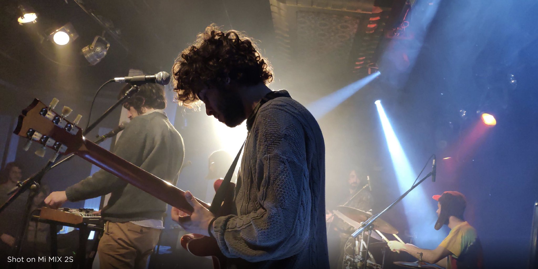 DZRoSsLU8AAPmOx.jpg:large