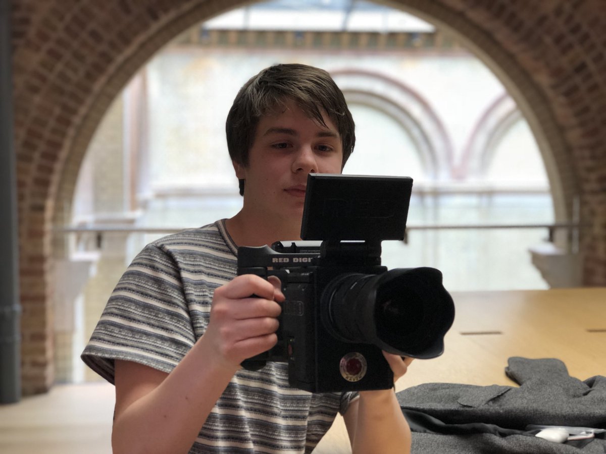 I was a massive camera nerd in the Apple Store yesterday. Thanks for the brilliant and fast service as always apple. <a href="/tim_cook/">Tim Cook</a> <a href="/Apple/">Apple</a> <a href="/applestores/">applestores</a>