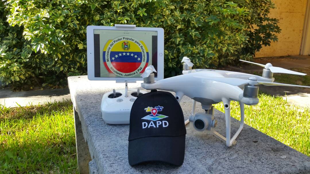 bforestalesinp's tweet photo. #BomberosForestales INPARQUES agradece a todas las organizaciones voluntarias y órganos de seguridad ciudadana que participan en el combate de los incendios forestales que afectan nuestros Parques y otras áreas protegidas. Gracias por sumarse a la protección de nuestro pueblo!!! https://t.co/ozPToyxKPV