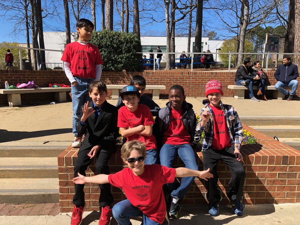 Kira Hamilton tweet media