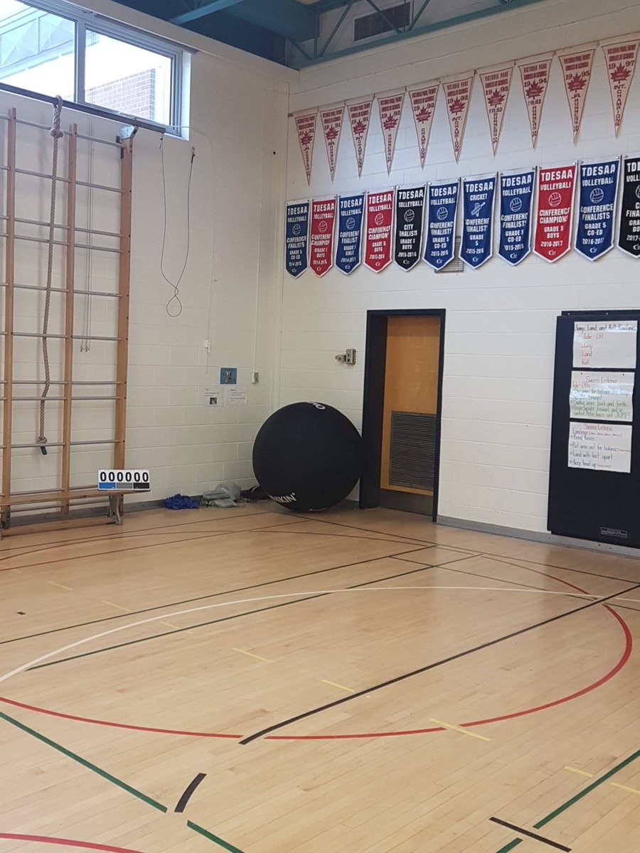 Aujourd'hui nous sommes avec les élèves de l'école Cassandra!

<a href="/IKBF_FIKB/">IKBF/FIKB</a> <a href="/omnikinofficial/">OMNIKIN®</a> <a href="/opheacanada/">Ophea</a> <a href="/PHECanada/">PHE Canada | EPS Canada</a>