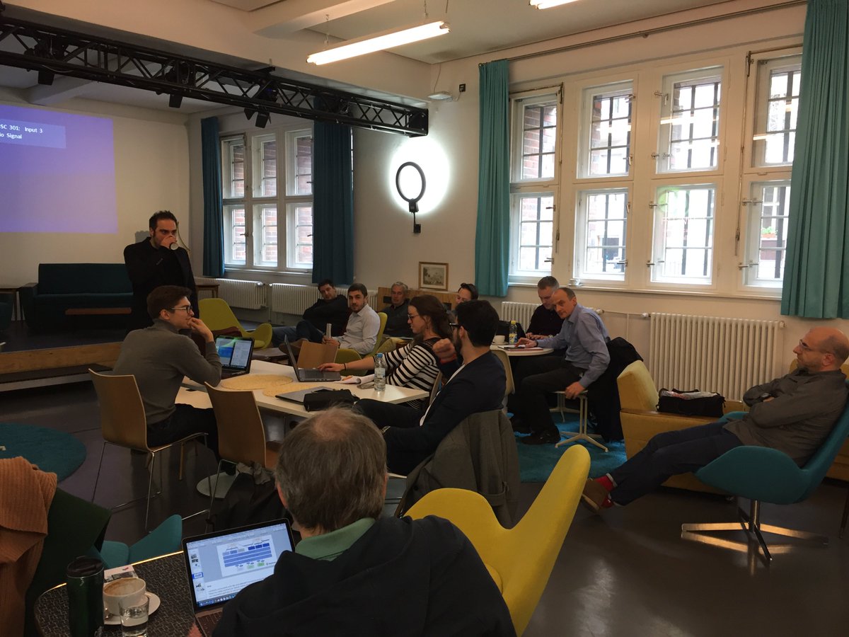Startup_Berlin_'s tweet photo. #startalliance pitch training @hubraumberlin with @dariusmoeini @bsurance @Paylinkofficial @neuroprofiler @bNesis @modular financial technologies #flymoney #icapital @Quantstore_news https://t.co/XVfpVO1w9X