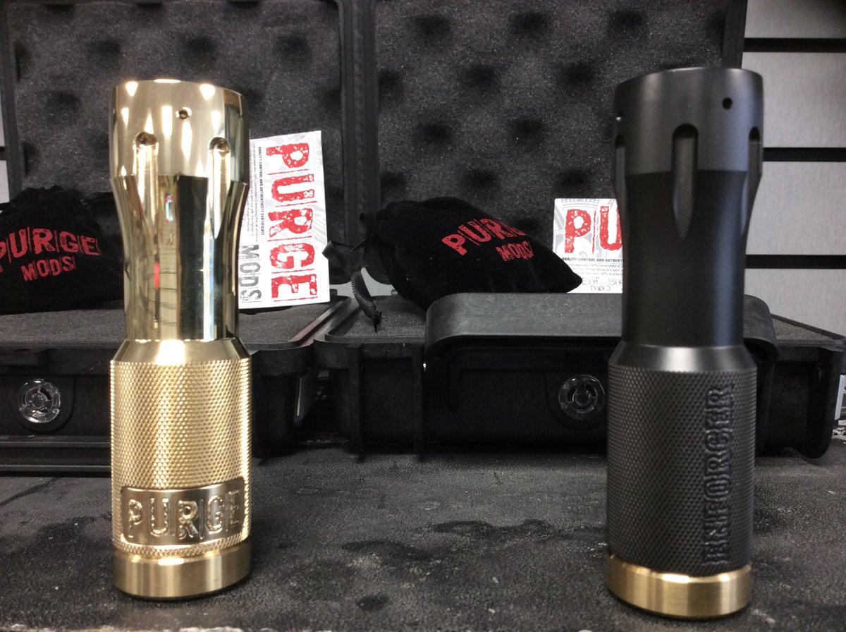 ElliottVapes's tweet photo. PURGE ALERT!!!
We have these two absolutely stunning Purge enforcers @ElliottVapes 
Ultem button,21700/20700 and 18650 compatible,
Black and brass comes with matching cap
If ya know ya know!! #cloudchasing #cloudchaser #VapeOn #VapeFam #VapeCommunity #vapelife https://t.co/V0TScrr1UL