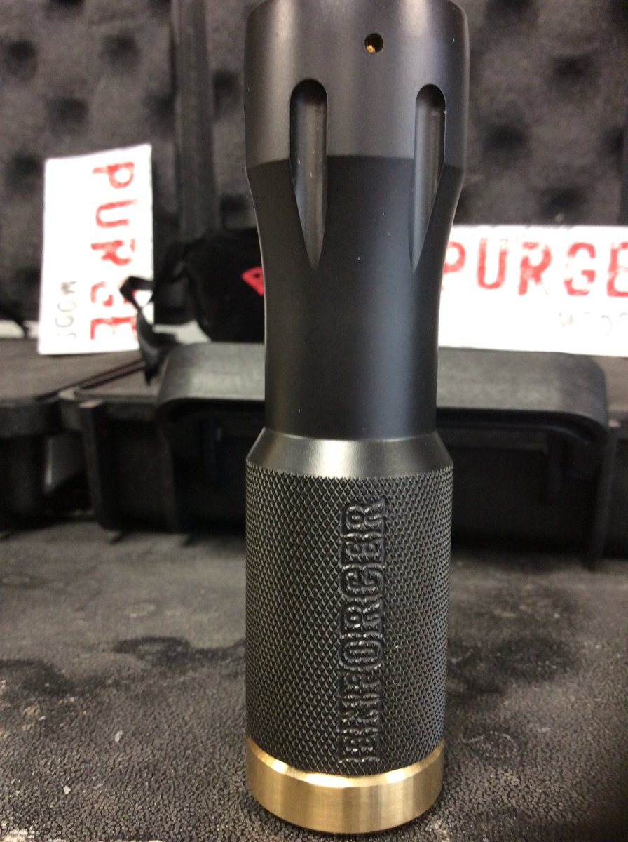 ElliottVapes's tweet photo. PURGE ALERT!!!
We have these two absolutely stunning Purge enforcers @ElliottVapes 
Ultem button,21700/20700 and 18650 compatible,
Black and brass comes with matching cap
If ya know ya know!! #cloudchasing #cloudchaser #VapeOn #VapeFam #VapeCommunity #vapelife https://t.co/V0TScrr1UL