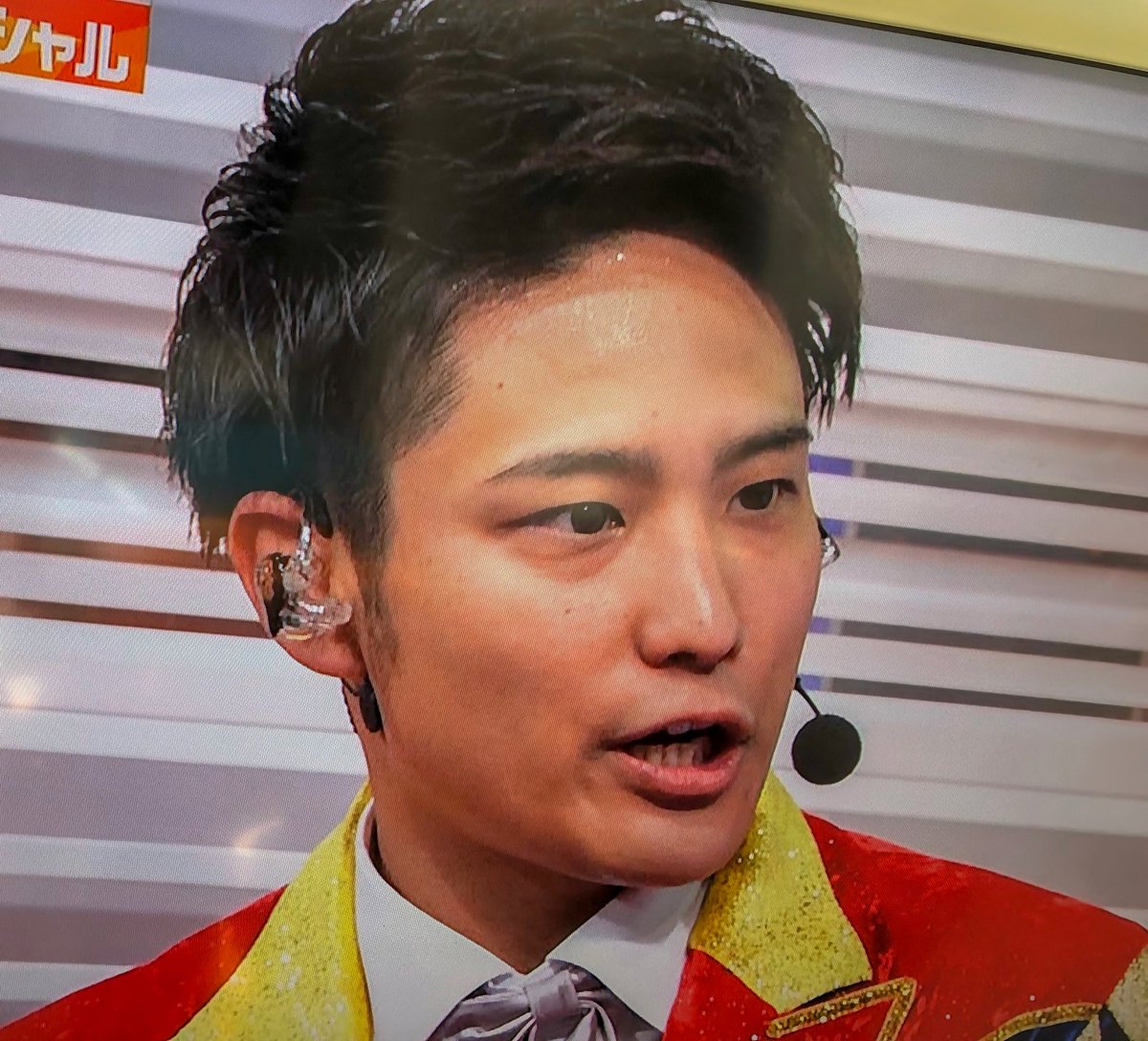 今日はこの1番好きなヘアセットと念願の軟骨ピアスのタッグで最高で