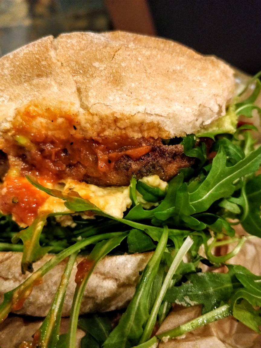 KitchenToms's tweet photo. #lunch on the go today from @TribalBurger on #botanicavenue #sweetpotato & #quinoa #belfast #eatlocal #vegetarian #vegan https://t.co/MAfYzk59Qh