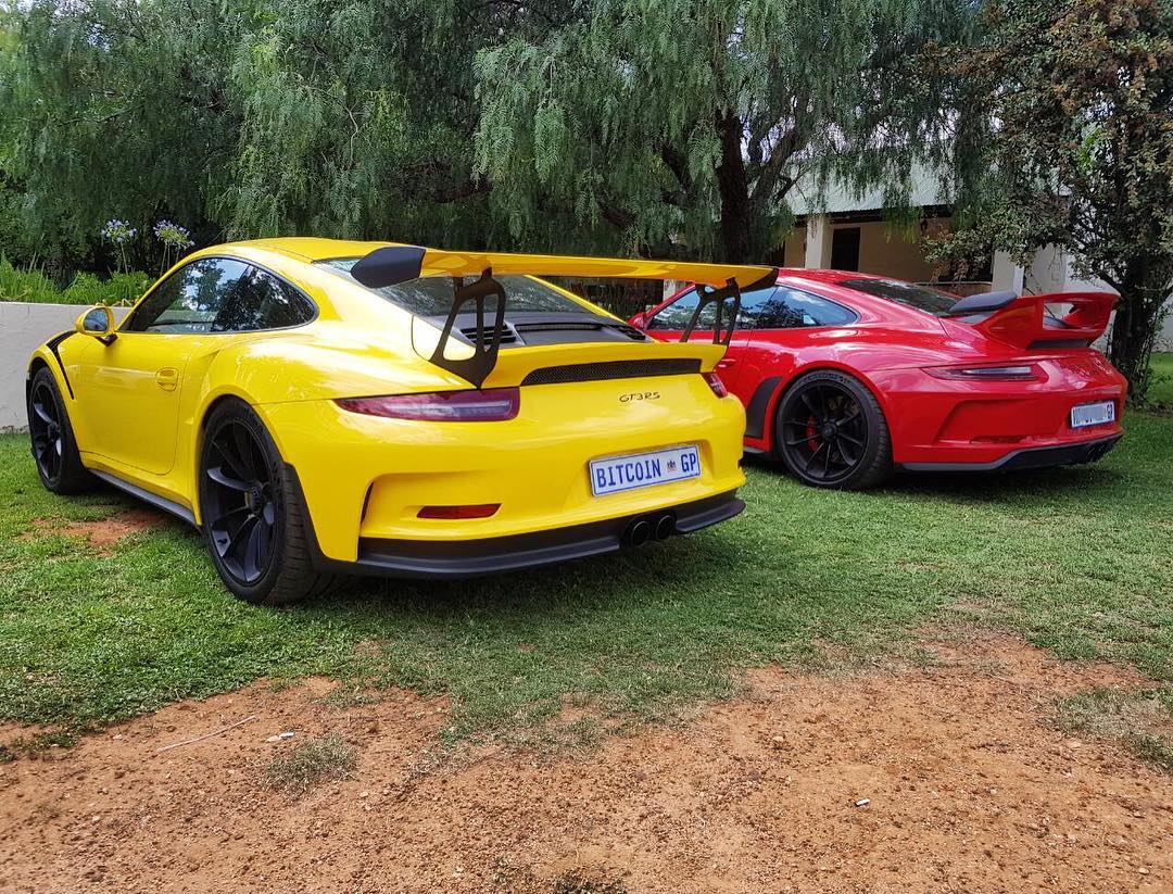 Zero2Turbo's tweet photo. Buy a Car using Bitcoin: Are Car Markets Joining the Cryptocurrency Revolution? | Read More -->
 https://t.co/KLPQRP6wfV https://t.co/L3RyHL4gWW