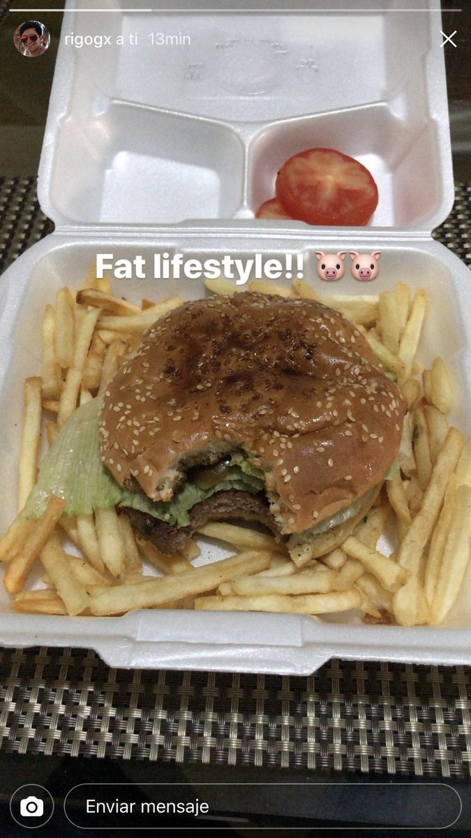 azuceenacastro's tweet photo. Esperen próximamente la nueva cuenta #FATLIFESTYLE by @RigoGx love you gordita 💕🍔🍕🌯 https://t.co/V4BW0LC5cm