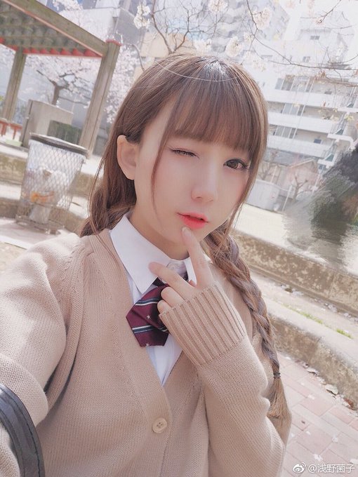 Twitterのコスプレ画像15