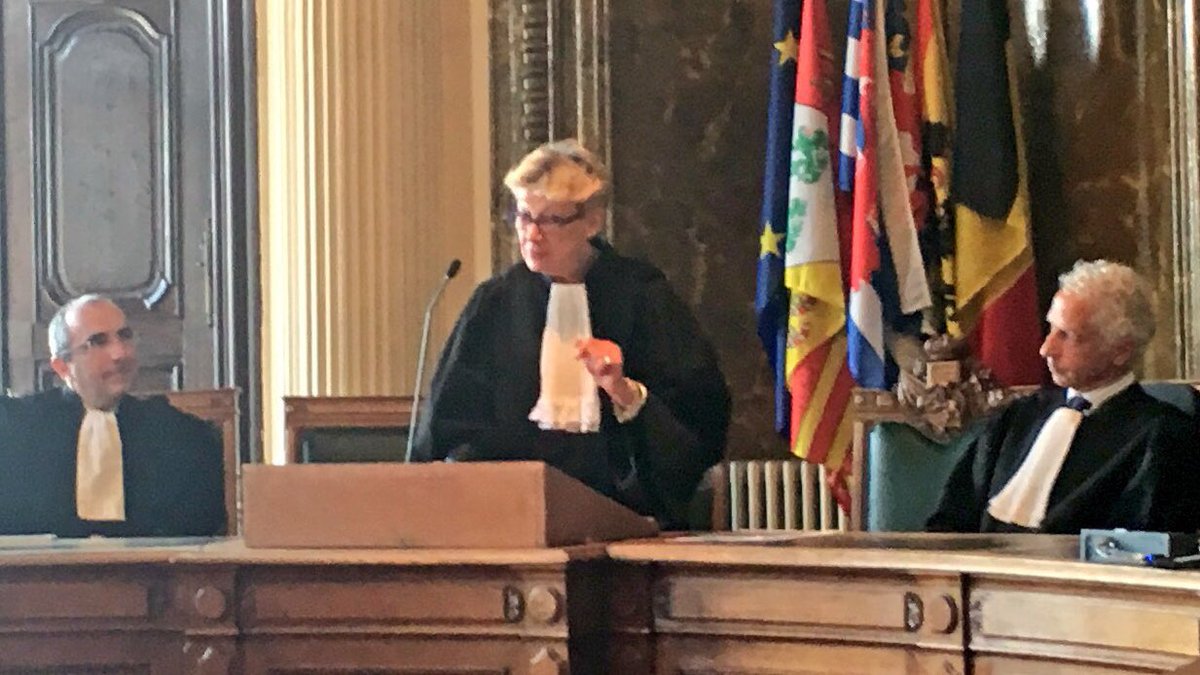 patrhenry's tweet photo. 70 ans après le droit de vote, les avocates souhaitent-elles l’égalité des genres au sein des organes de leur profession ? https://t.co/HkTn09NCb6 nos propositions dans le rapport rédigé avec @PHofstrossler pour @Koen_Geens1 https://t.co/VnhS8bdEXB