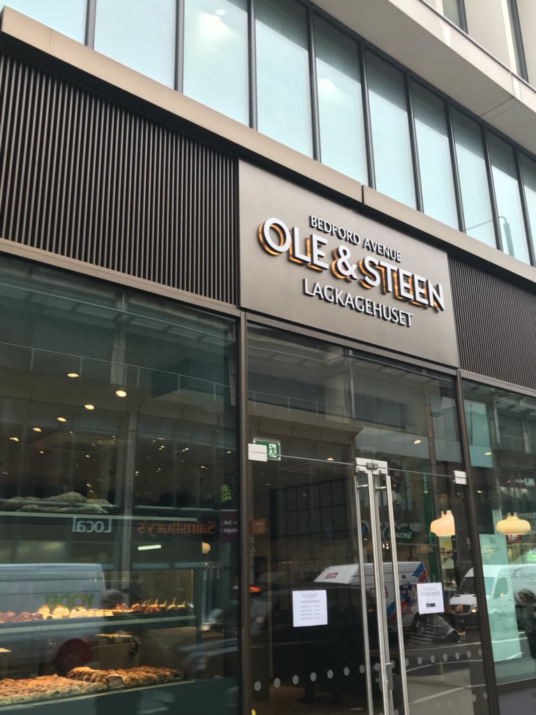 jenslundgaard's tweet photo. Real Danish bakery in London again - Hurraaaa @OleandSteenUK https://t.co/tCVPSwr24H
